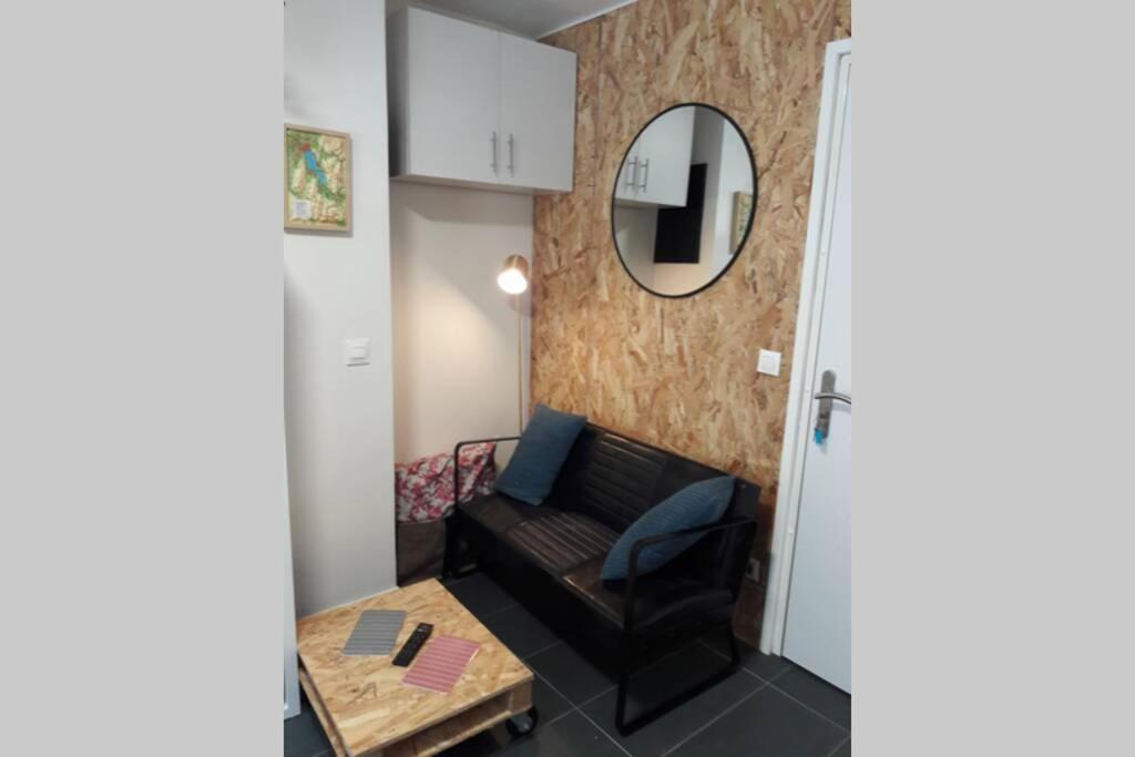 Le Pratik, Commerces Et Lac A Pied Apartment Sevrier Luaran gambar
